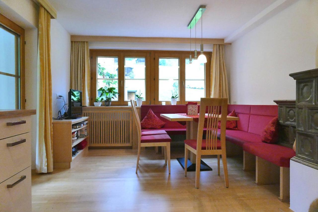 Apartamento Haus Lundegg Finkenberg Exterior foto
